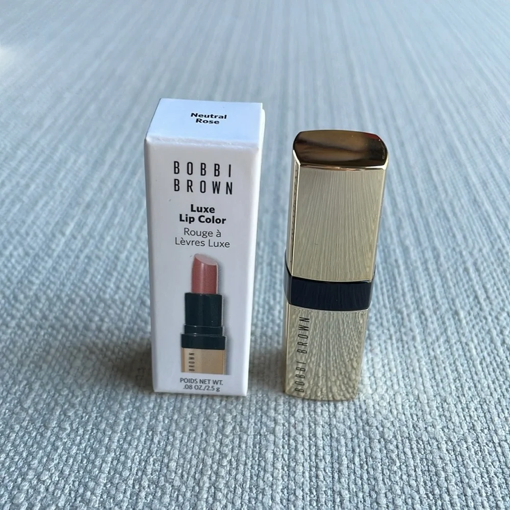 Bobbi Brown mini luxe lipstick in neutral rose